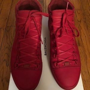 Men’s Balenciaga Sneaker.